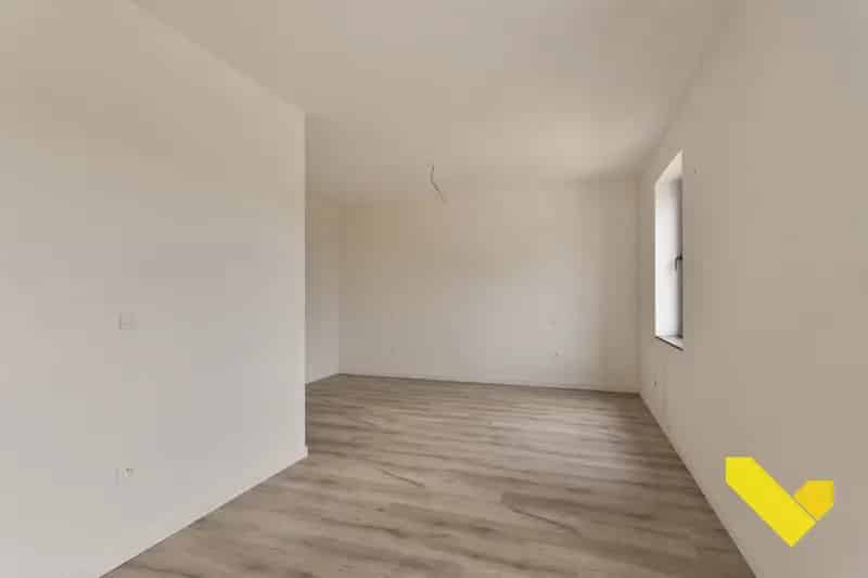 Nieuwbouw (Ben) Woning In Een Doodlopende Straat Te Balen!
