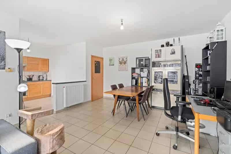 Gelijkvloers appartement te koop in Gentbrugge