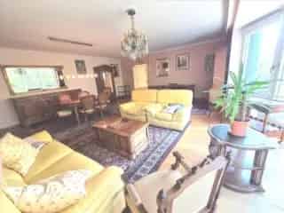 Appartement te Koop Charleroi 2 slaapkamers Garage Kelder