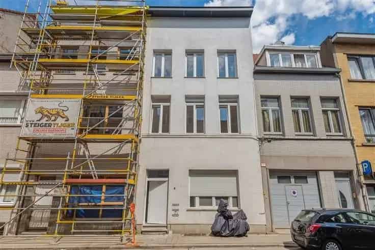 Duplex Te Koop Antwerpen - Charmant Appartement met Dakterras