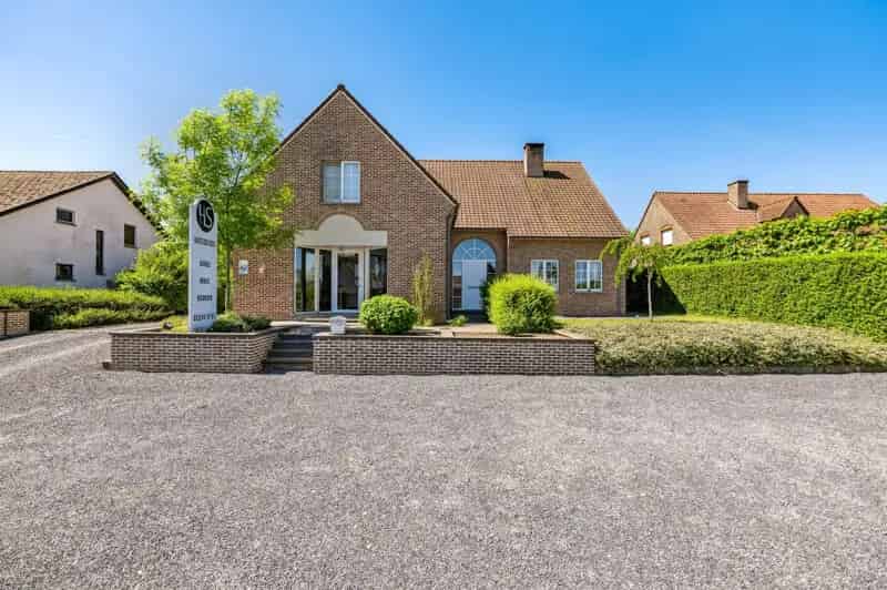 Villa Te Hasselt