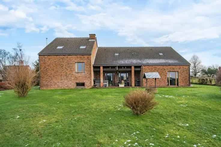 Huis Te Koop Olne 4 slaapkamers Jacuzzi Kantoor 80m2