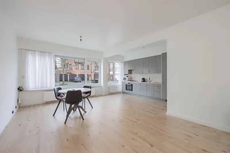 Gelijkvloers appartement te huur in Wilrijk