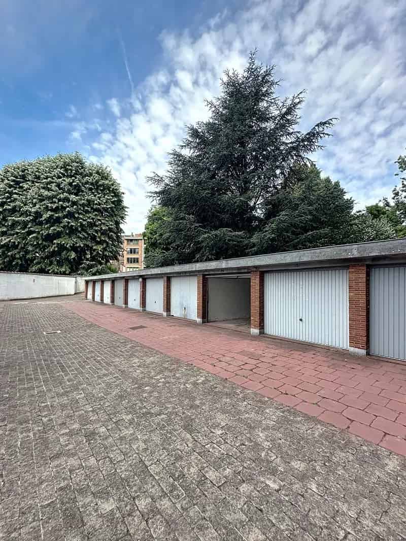 Garage te koop