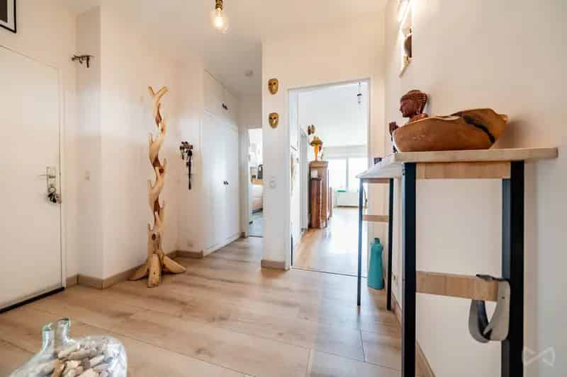 Appartement met drie slaapkamers in Molenbeek-saint-jean