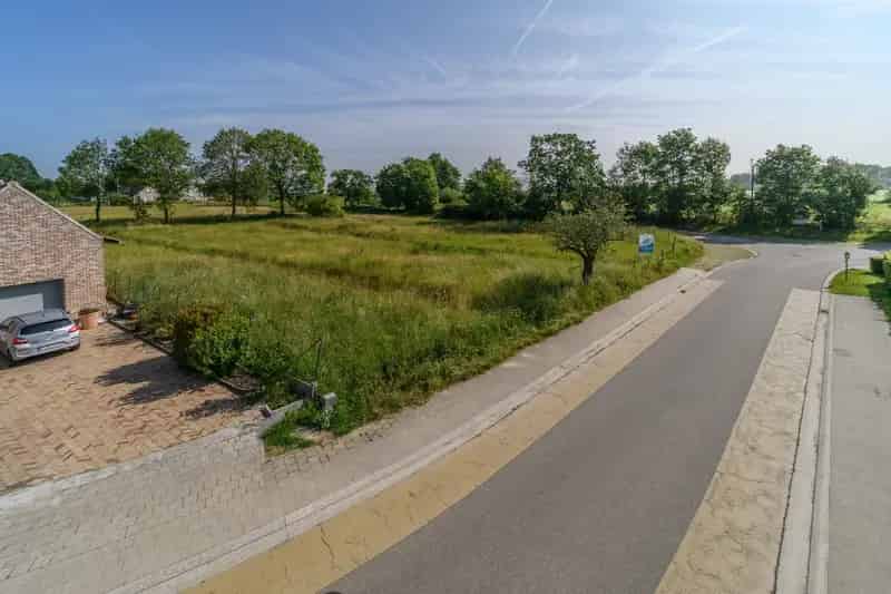 Bouwgrond - halfopen bebouwing te Sint-Lievens-Houtem