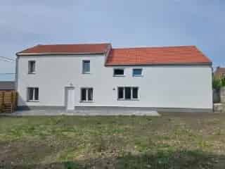 Huis te Koop Pellaines - Gerenoveerd Dorpshuis 160m²