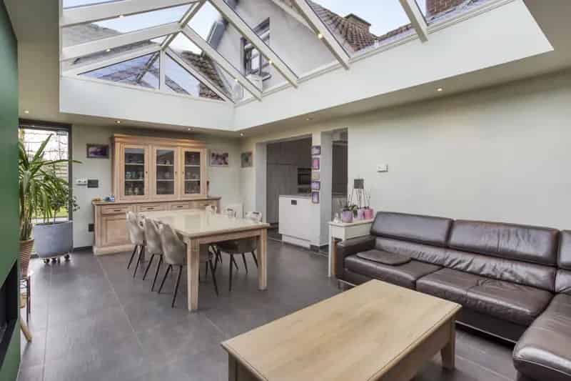 Rustig Gelegen En Volledig Gerenoveerde Woning Met Zwembad
