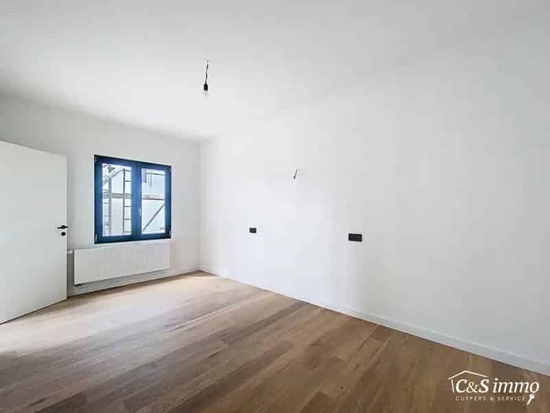 Lichtrijk Appartement te Koop Edegem Centrum