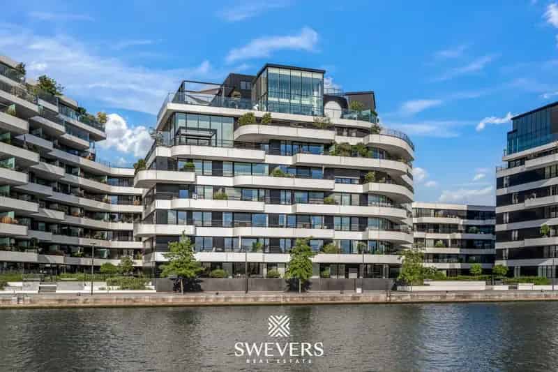 Luxe Penthouse te huur Hasselt 197m2 3 slaapkamers Zwembad