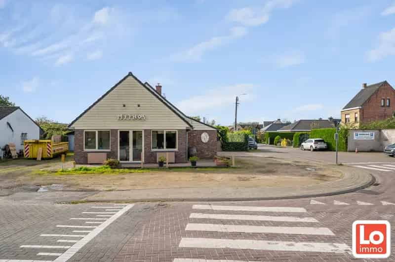 Kantoor te koop in Lochristi