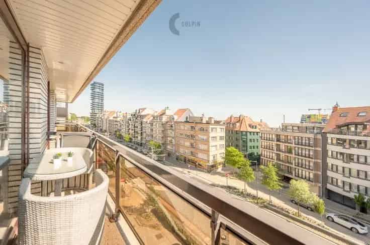 Appartement Te Koop Nabij Strand  Gerenoveerd Instapklaar