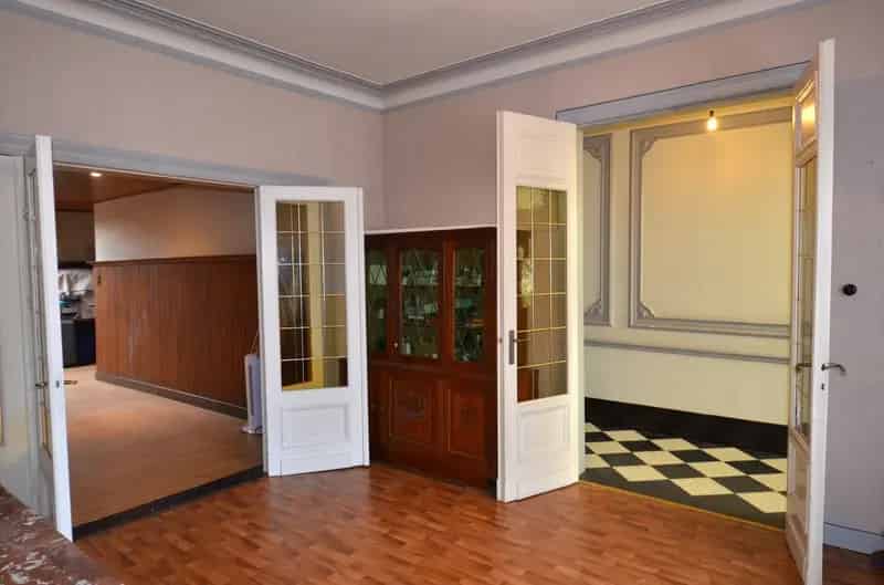 Te renoveren rijwoning op TOP locatie