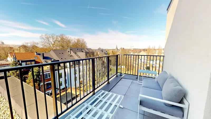 
                                                                    Appartement
                                                                             te huur te Schaerbeek
                                                                