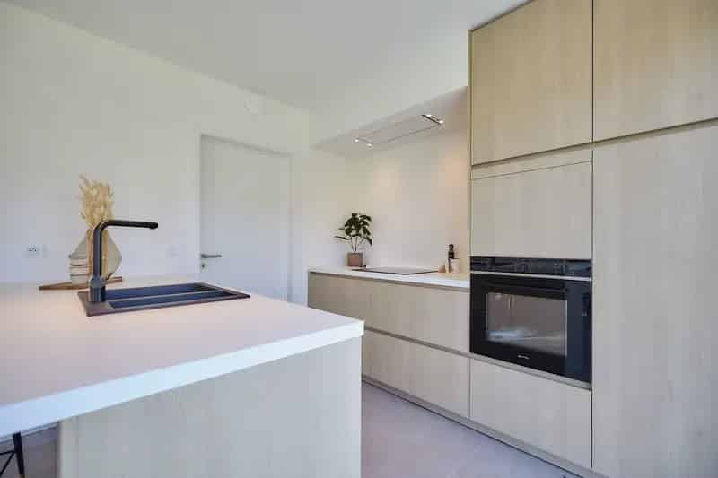 Hedendaagse woningen op een rustige ligging te Dendermonde