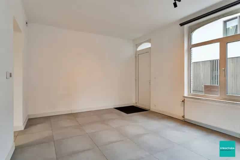 IN COMPROMIS ! Rustig gelegen woonst met tuin
