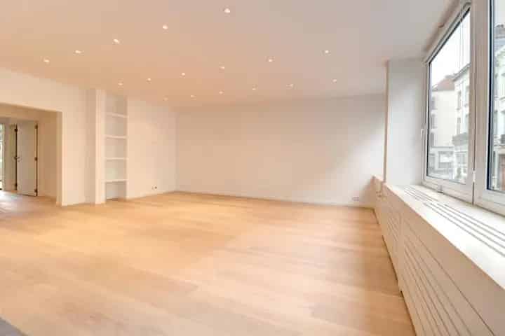 Appartement te huur in Ixelles
