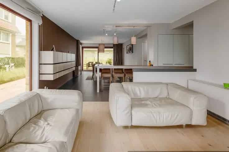 Gerenoveerd Appartement Oostduinkerke Nabij Zee 3 slaapkamers