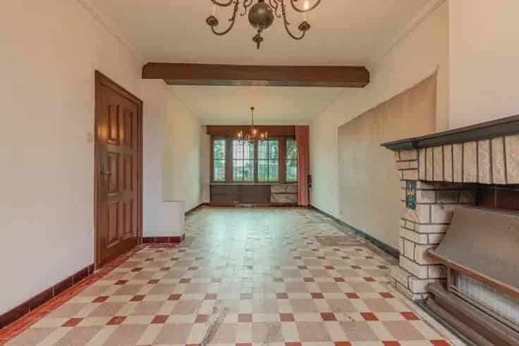 Huis Te Koop Te Renoveren Gezinswoning Centrale Locatie
