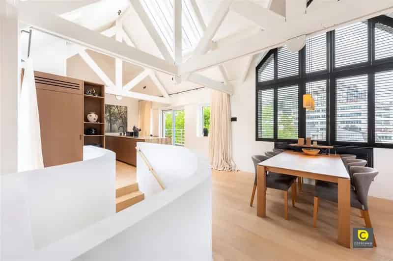 Antwerpen Dakappartement 4 Slaapkamers 230m2 Scheldezicht