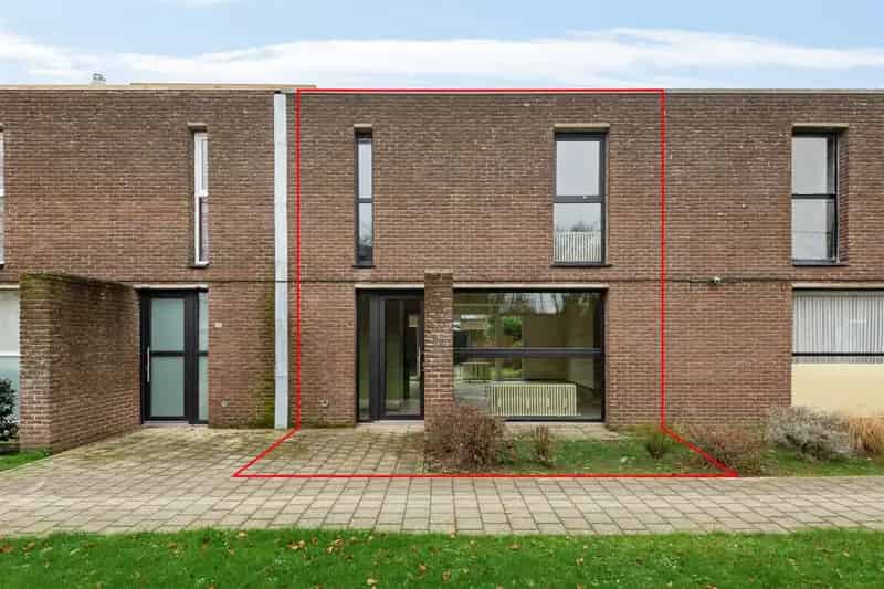 Gezinswoning met 3 slaapkamers en garage