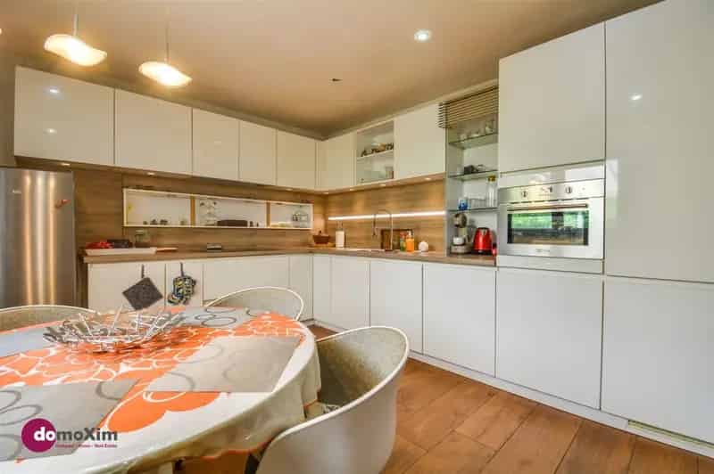 Instapklare woning met 3 slaapkamers en tuin in een rustige buurt