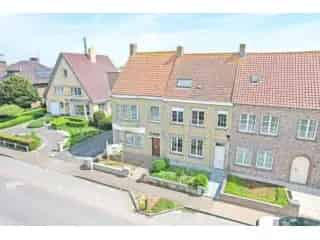 Huis te koop Lo-Reninge 3 slaapkamers grote tuin