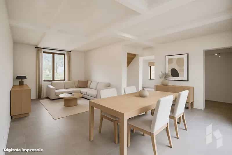 Huis te huur: Ruime woning 205m² met 3 slaapkamers en 2 badkamers