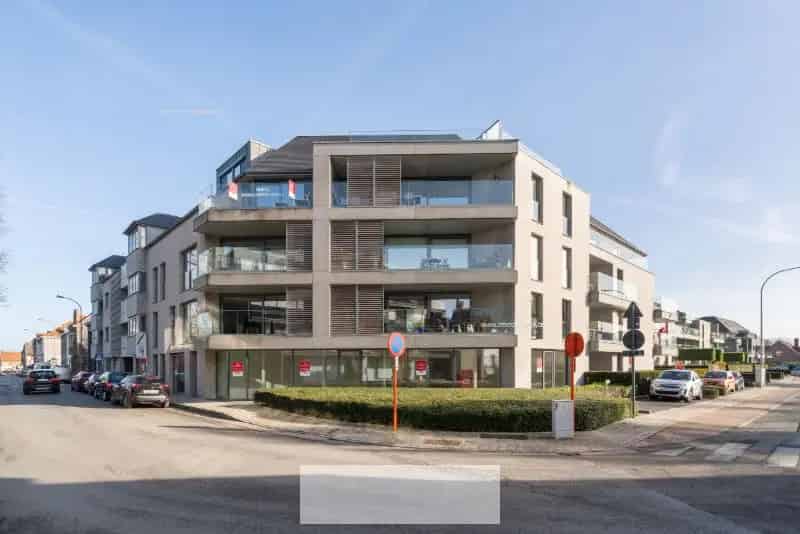 Nieuwbouw handelsruimte te koop in Residentie Albatros Waregem