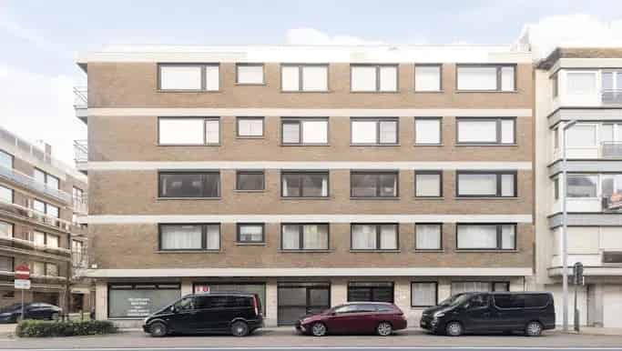 Kantoor met woning te koop in Koninginnelaan 26, Middelkerke - Dewaele