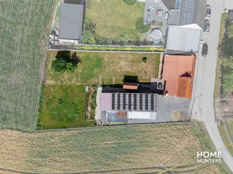 Woning met loods en grote tuin op landelijke toplocatie in Heuvelland