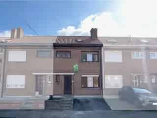 Huis te koop Herseaux renovatieproject 3 slaapkamers tuin