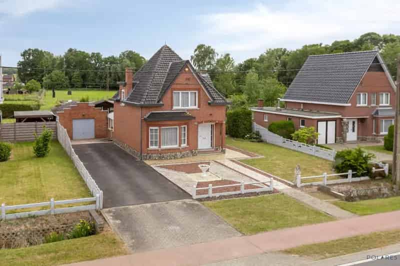 Woning met potentieel nabij centrum Rillaar