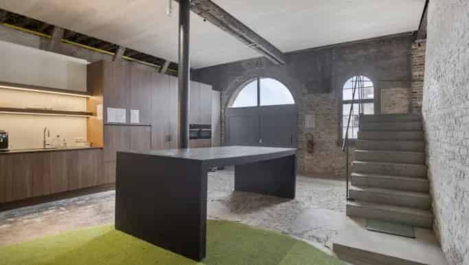 Kantoor te koop in Groeningekaai 17, Kortrijk - Dewaele