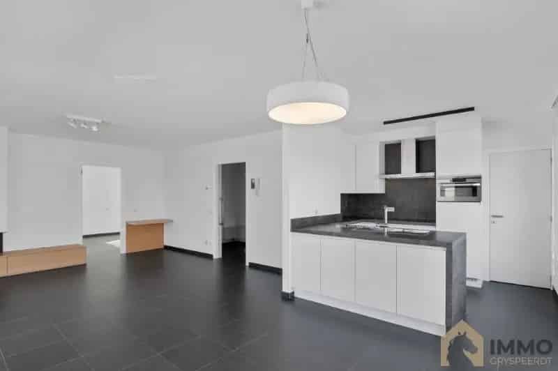 Nieuwbouw appartement te huur in Roeselare
