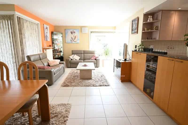 Villa te koop Zwevezele