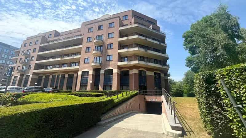 Garage  te Sint-Lambrechts-Woluwe 