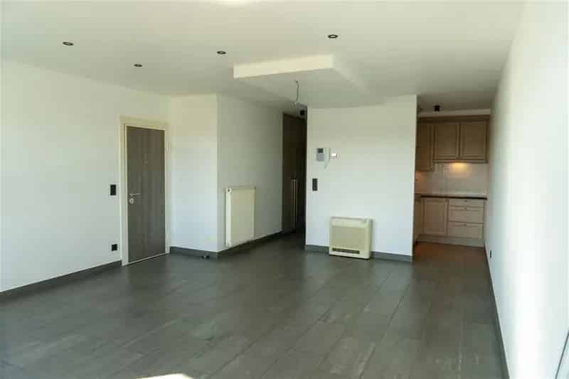 Gelijkvloers appartement te koop in Temse