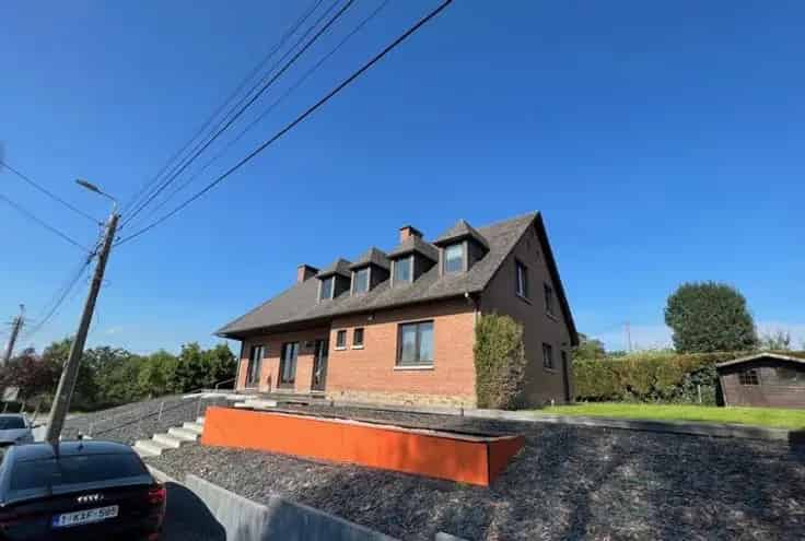 Huis Te Koop Beaufays: Ruime woning met 3 slaapkamers en garage