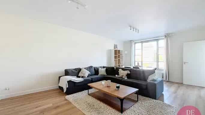 Appartement te huur in Rue Van Meyel - Van Meyelstraat 22, Brussel - Dewaele
