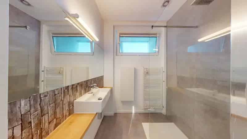 Gemeubeld zonnig appartement met twee slaapkamers