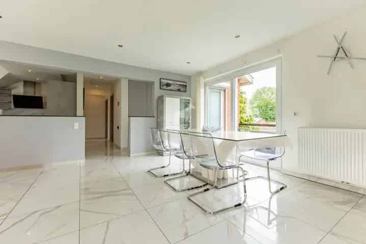 Appartement te huur in Haine-Saint-Pierre