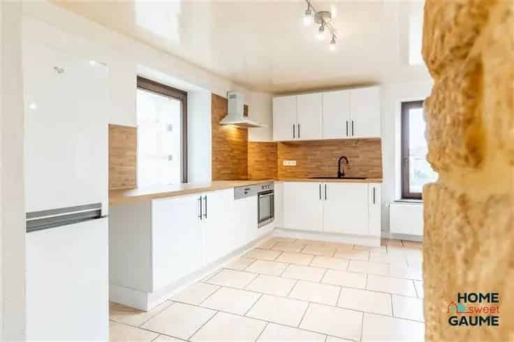 Gerenoveerd Huis te Koop in Ruette 97m2 3 slaapkamers