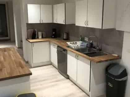Kamer te Huur Rue Dupont - 11 Slaapkamers, Gemeubileerd, Tuin