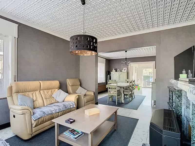 Woning met 3 SLPK, Ruime Garage én Tuin op Toplocatie!