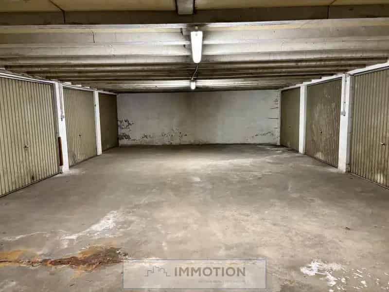 Garagebox te koop in centrum Kortrijk