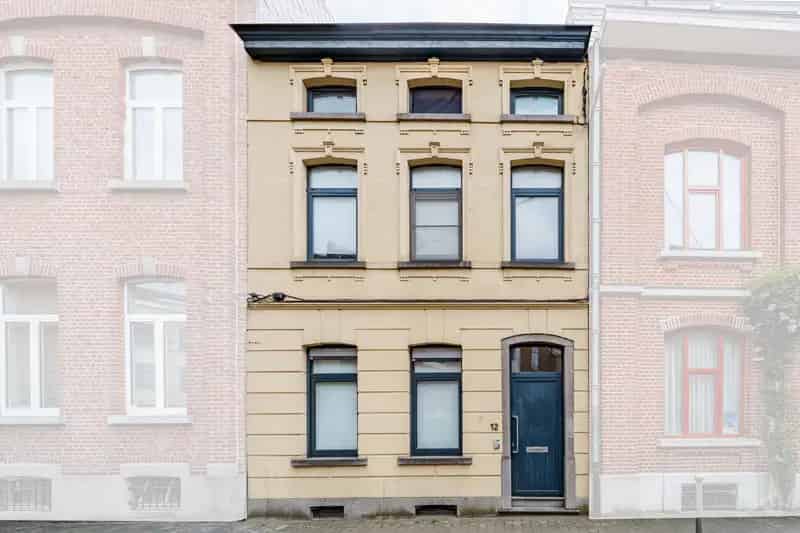 Huis met drie slaapkamers in Nivelles