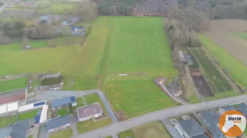 SERSKAMP - Bouwgrond voor open bebouwing met weide/1ha 89ca