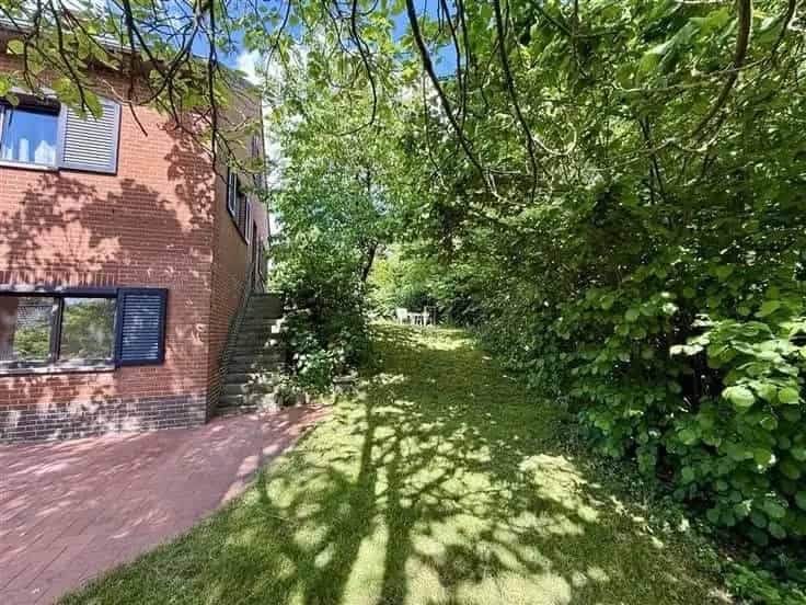 Wavre - Ruime Villa 4 Gevels met Grote Tuin