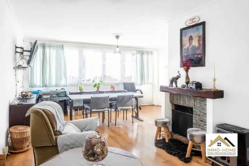 Appartement te koop in Sint-Amandsberg